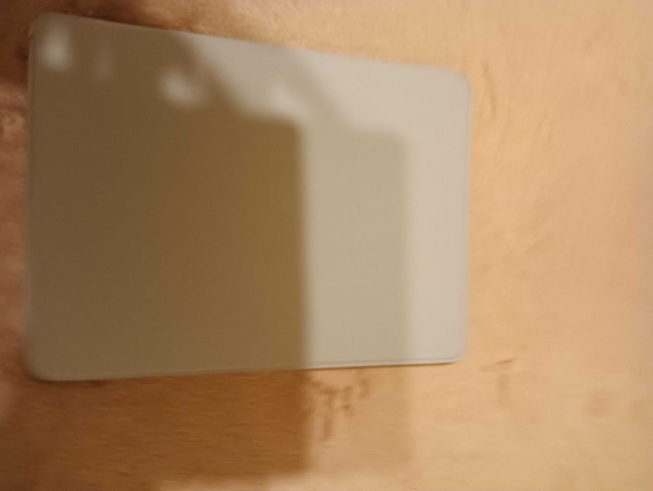 Vând iPad 9 - 2021, perfect funcțională, fără SIM