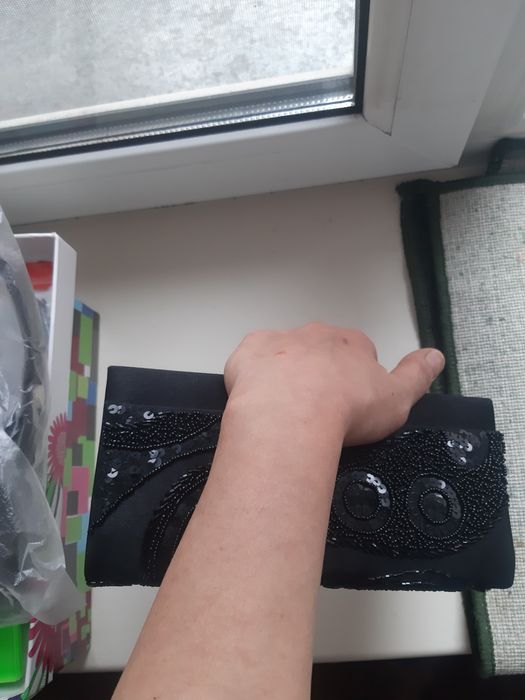 Очень красивый клатч