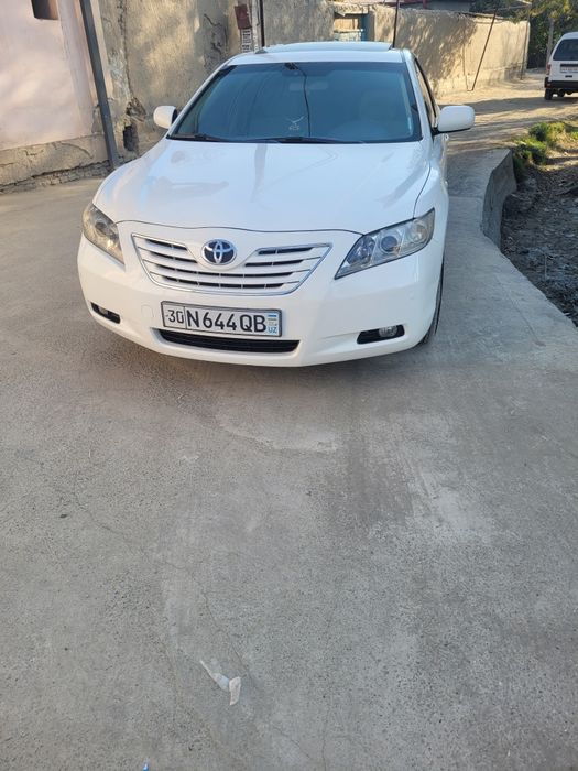 Тайота камри сотилади