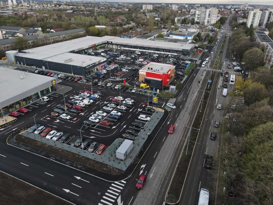 Inchiriem spatiu comercial 264 mp Funshop Park Ploiesti, Prahova