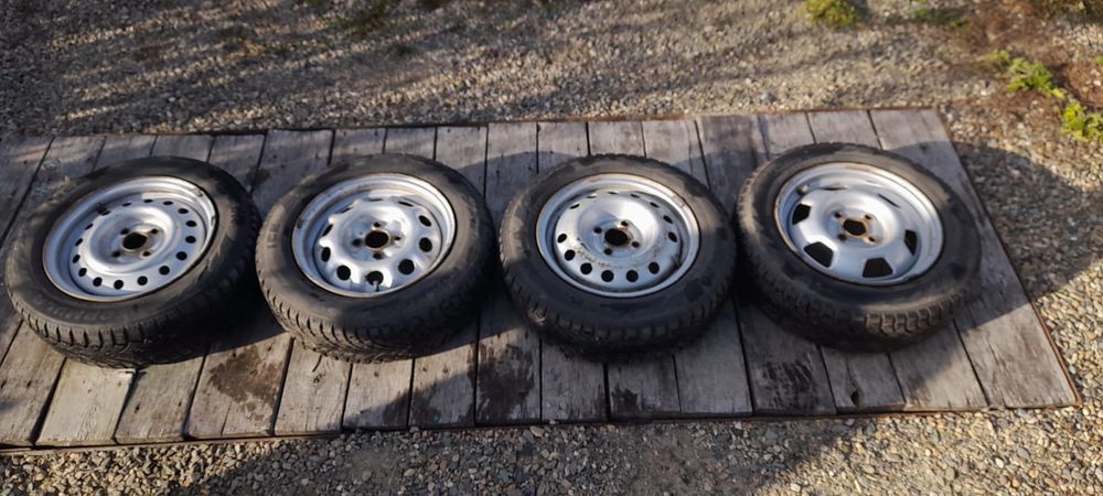 Продается зимняя резина