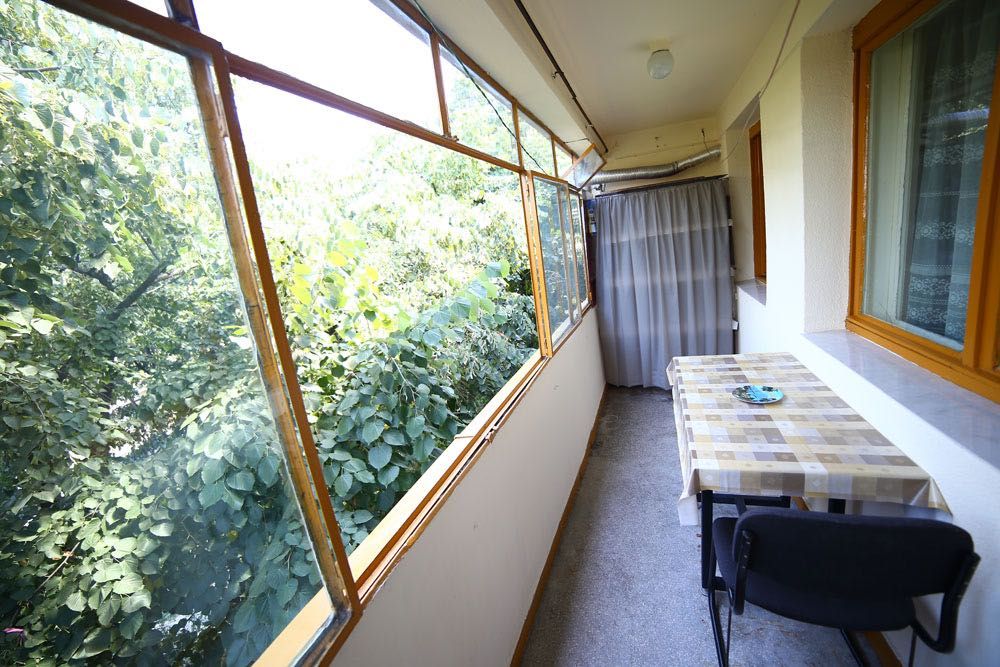 Inchiriez Apartament 2 Camere Vis a Vis  de Auchan, Crangasi