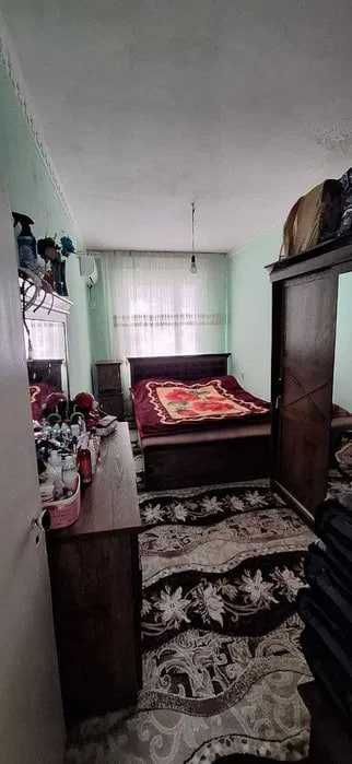СРОЧНО !! Продается квартира в Мирабаде 2/2/4 ( 48 кв/м ) Массив 1