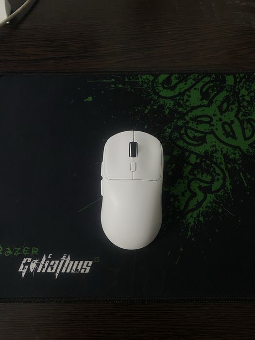 Продам игровую мышку