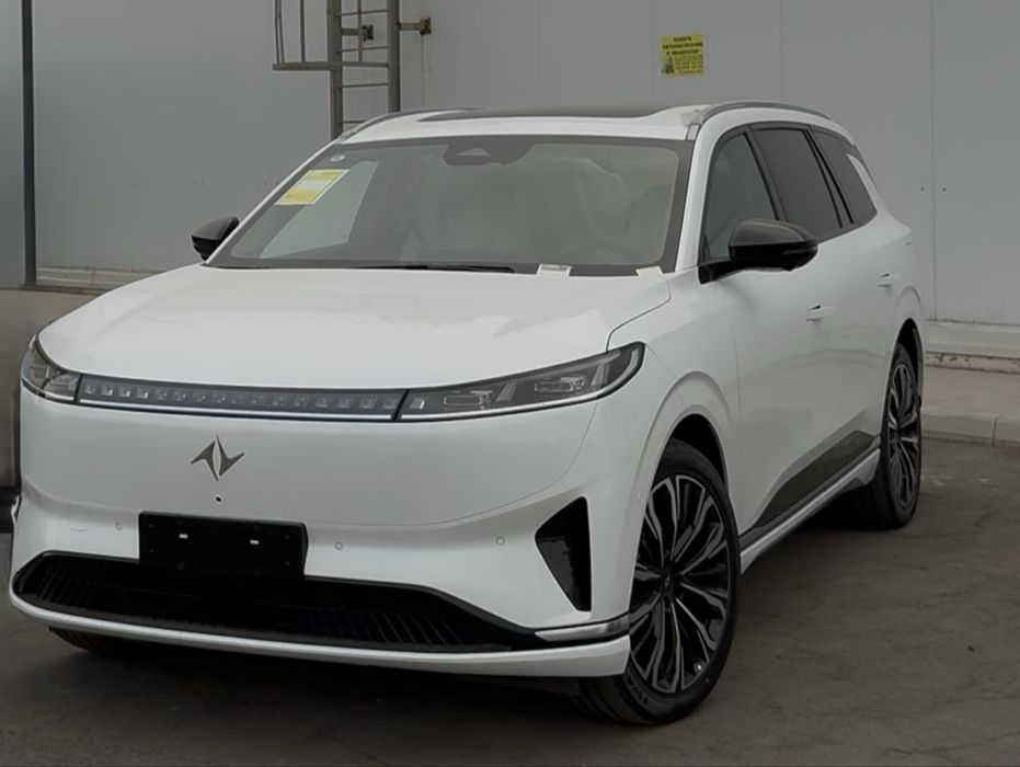 DONGFENG 008 restayling 2026