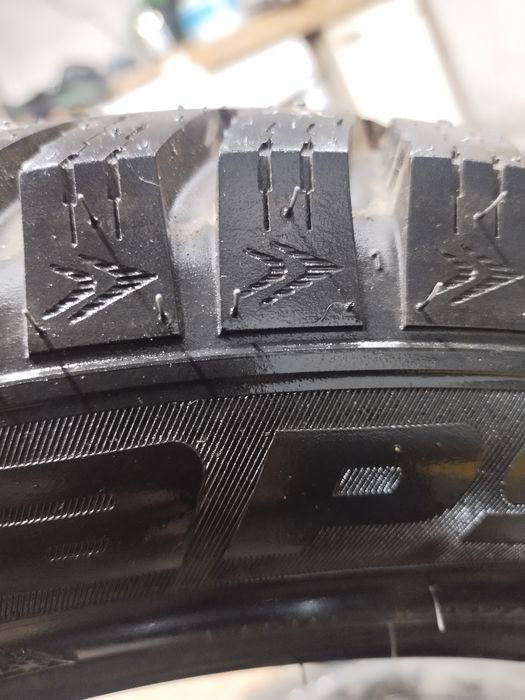 Продам авто шины б.у