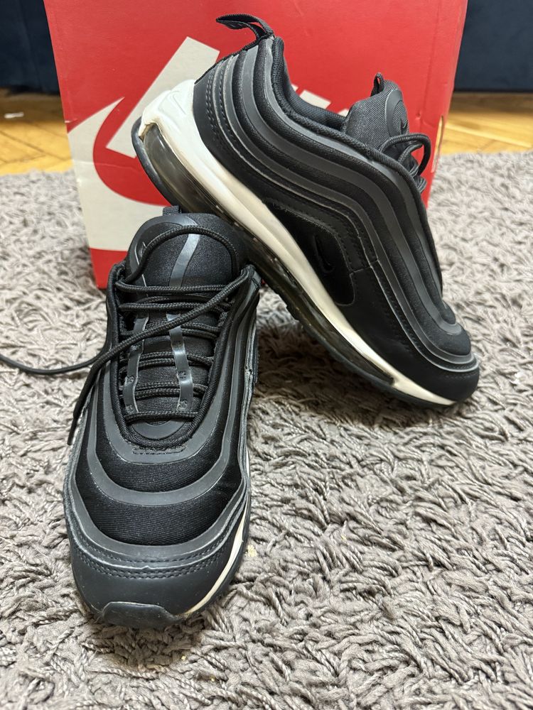 Найк/Nike маратонки