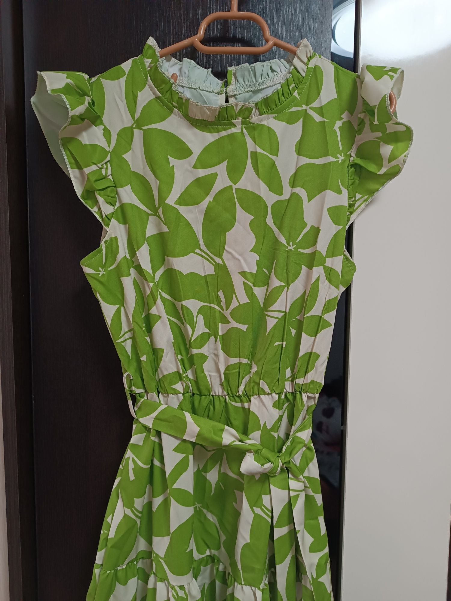 Rochie subțire de vară