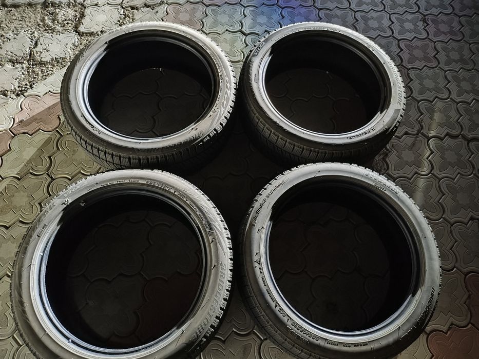 Продам липучку Bridgestone Blizak vrx2