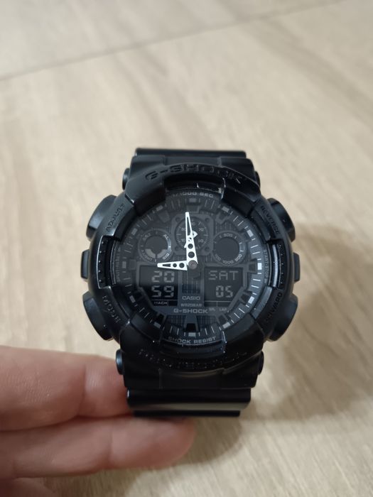 Cutie ceas Casio G-SHOCK GA 100
