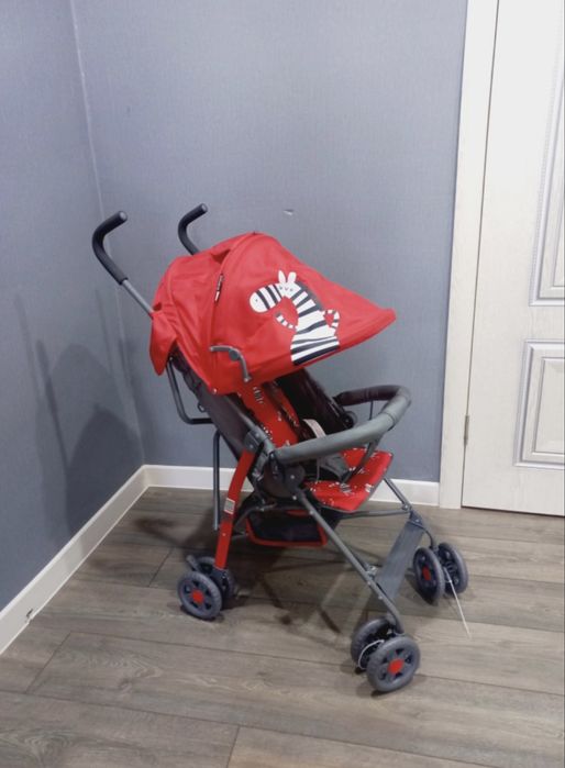 Коляска прогулочная