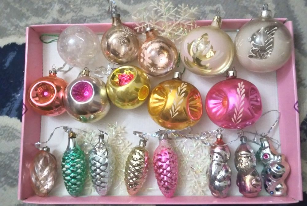 Ёлочные игрушки  СТЕКЛЯННЫЕ