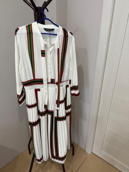 Платья по 5 тысяч