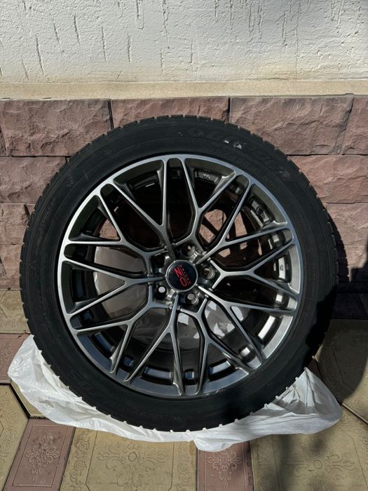 Продам диски R18 стояли на лексус 245/45/18