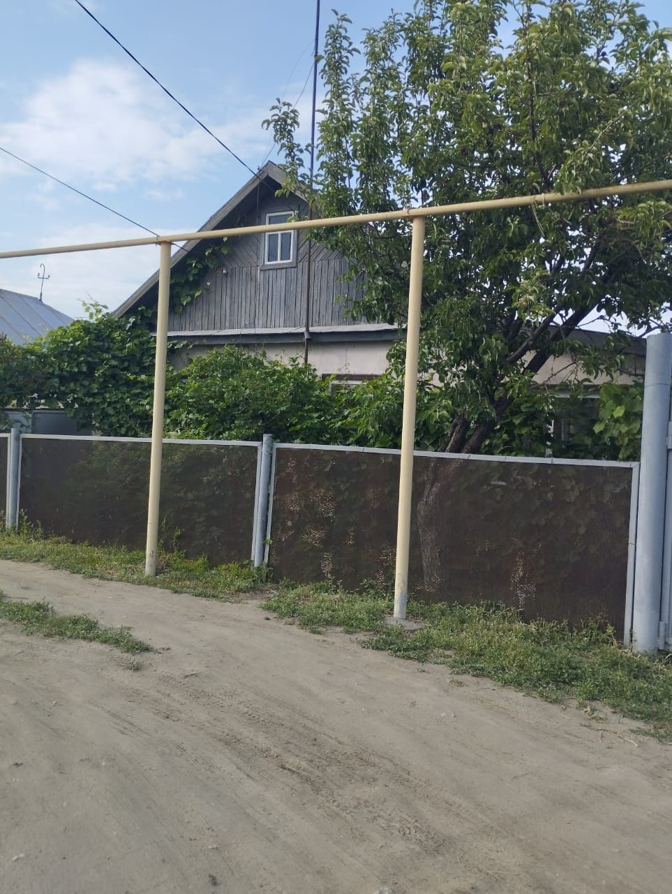 Продам дом по Дзержинского