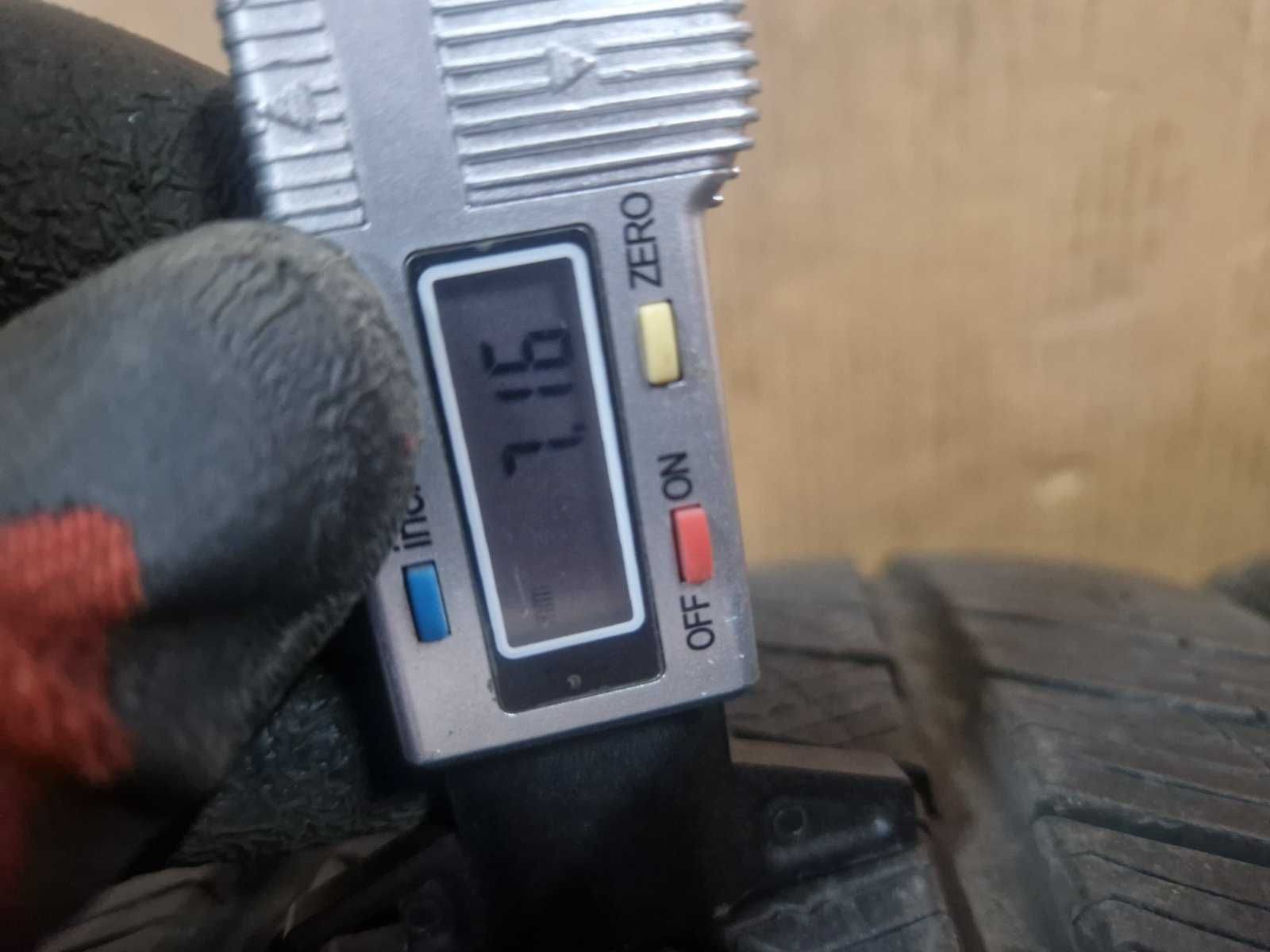 2 Barum R17 225/45
зимни гуми 
DOT2719