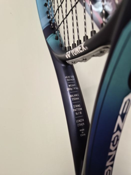 Racheta yonex ezone 280g,102 inch L2