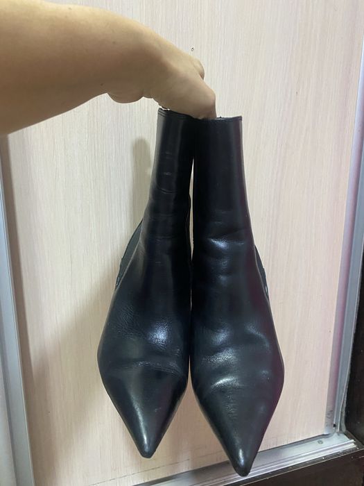 Продаються сапоги zara
