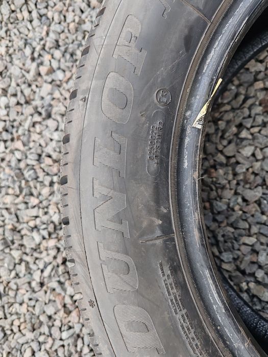 Vând anvelope second hand.