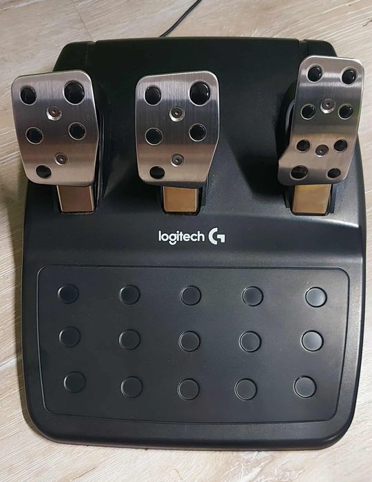 Волан Logitech G29 Driving Force + скоростен лост