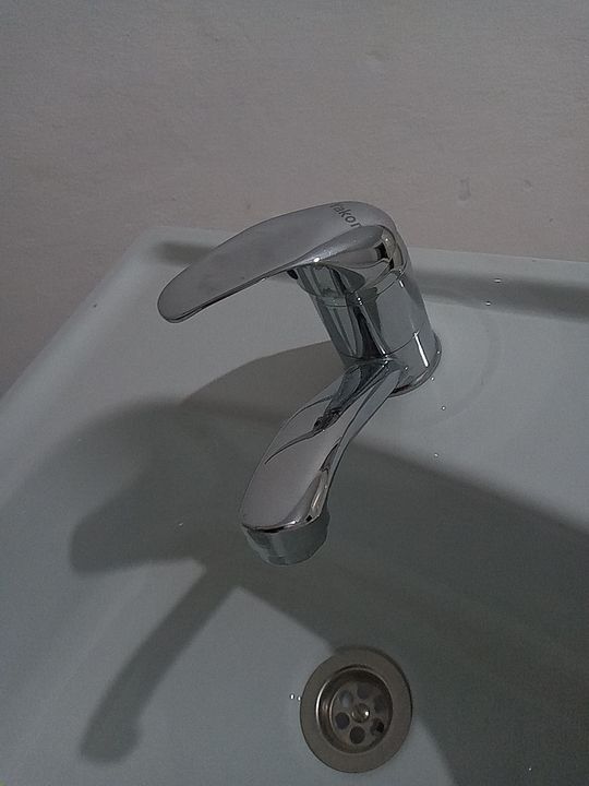 Раковина со смесителей