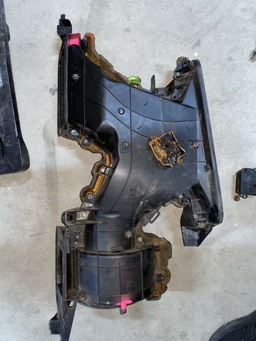 Cutie aer habitaclu Opel Vivaro Renault Traffic Nissan Primastar