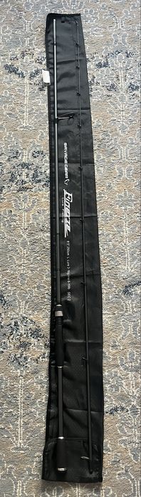 Lanseta Savage Gear Finezze 2.50m 3-16g + transport sigur in tub PVC