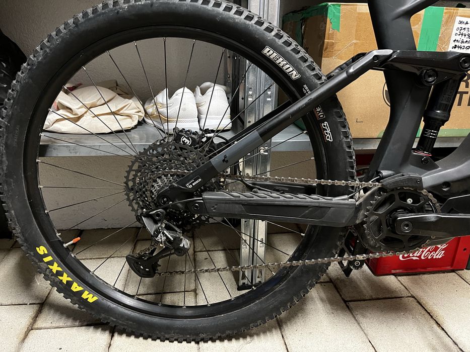 Bicicleta electrica Cube