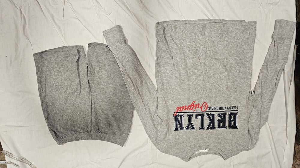 Pijama gri pantaloni scurți si bluza cu maneca lungă 164-170 h&m