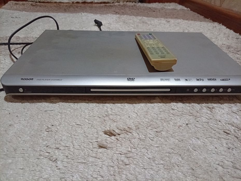 Срочно продаю dvd Roison в хорошем состоянии