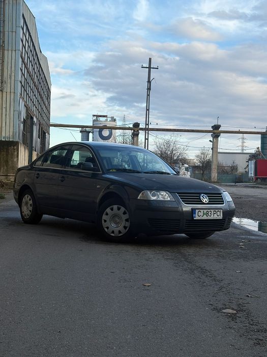 Vand VW Passat 2001 B5.5 1.6 benzina