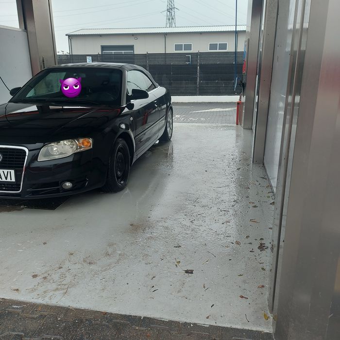 Vând sau schimb tot cu audi