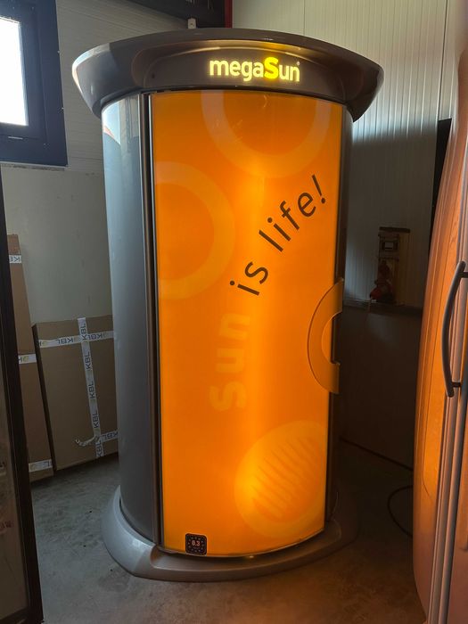 Aparat de bronzat megaSun Space 2000 Sun its Life !
