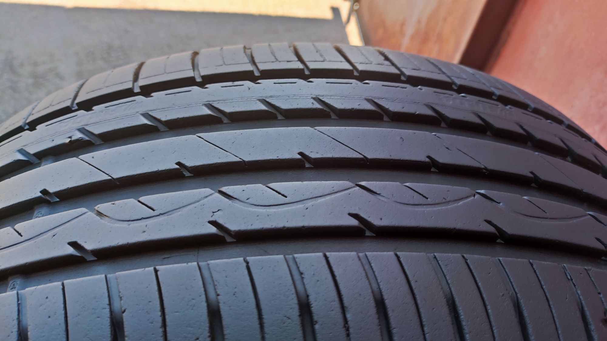 2бр. летни гуми 205/55/16 Fulda Eco Control HP, дот22
dot22
8mm грайфе