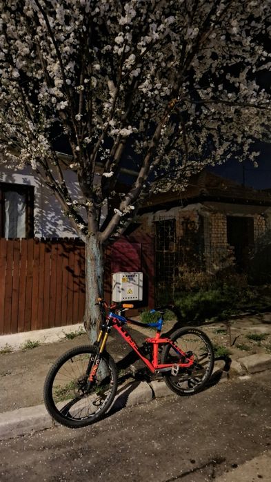 Bicicletă Cube Stereo 160 Action Team Super Enduro SCHIMB CU DOWNHILL