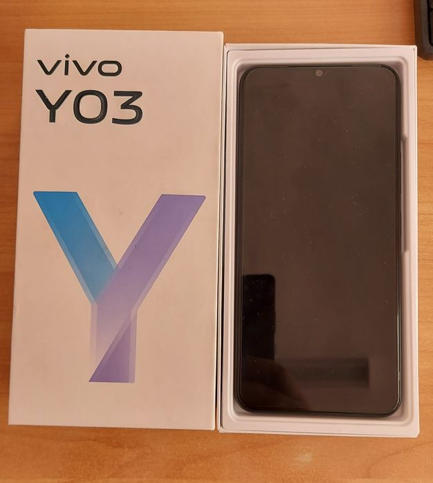 Продается новый телефон Vivo Y03