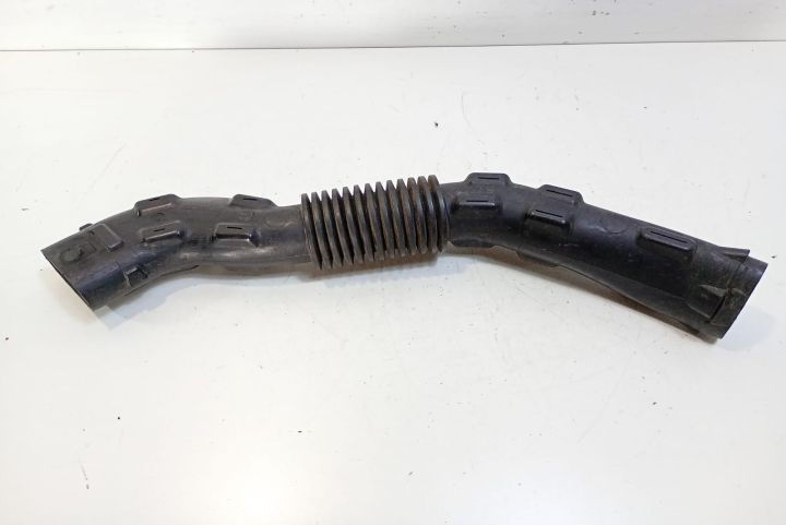 Tub admisie aer 8200431098 Dacia Logan prima generatie