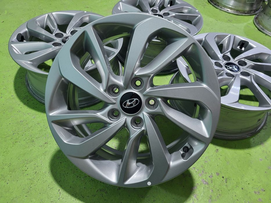 17 5x114.3 Hyundai IX 35 лети джанти 5х114.3 Хюндай их 35