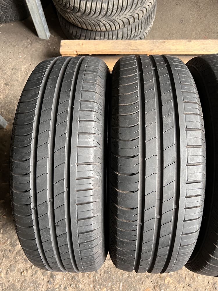 4 anvelope vara 195/65/15 , Hankook !