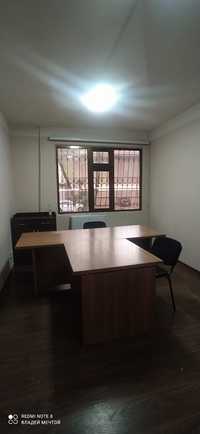 кабинет с мебелью чиланзар 8 с юр адресом ориентир  базар катартал