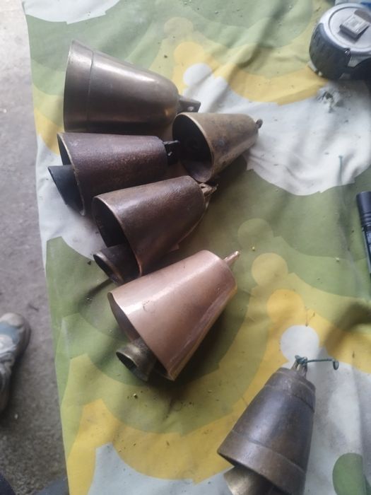 Clopote originale diferite modele preț de la 200 lei bucata