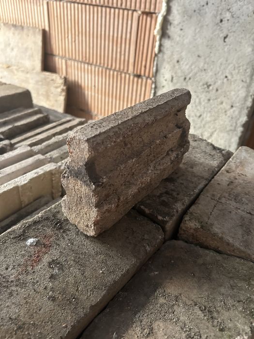 Огнеупорни тухли бели