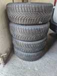 Set cauciucuri anvelope iarna  215 55 17