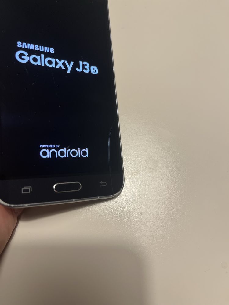 Diferite telefoane
