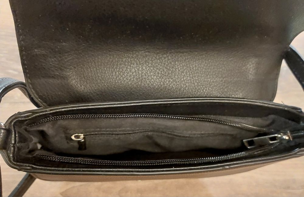 Дамска чанта  - еко кожа