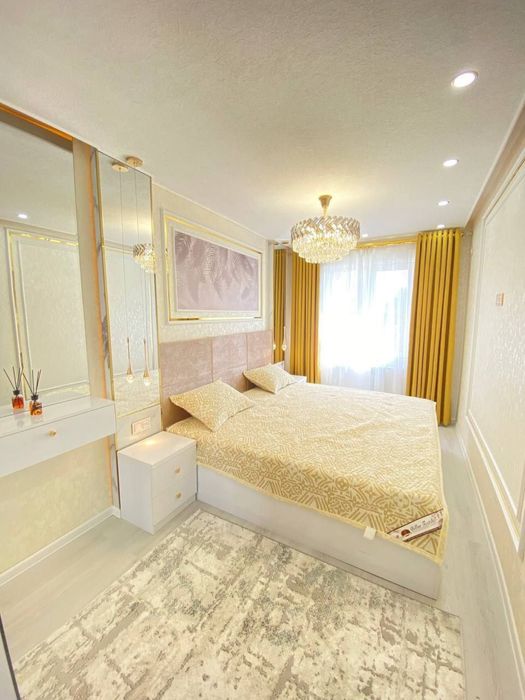 Срочна продаётся квартира метро новза 5-квартил