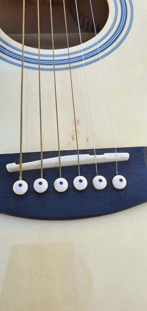 Gitara Yamaha yangi hali orginal