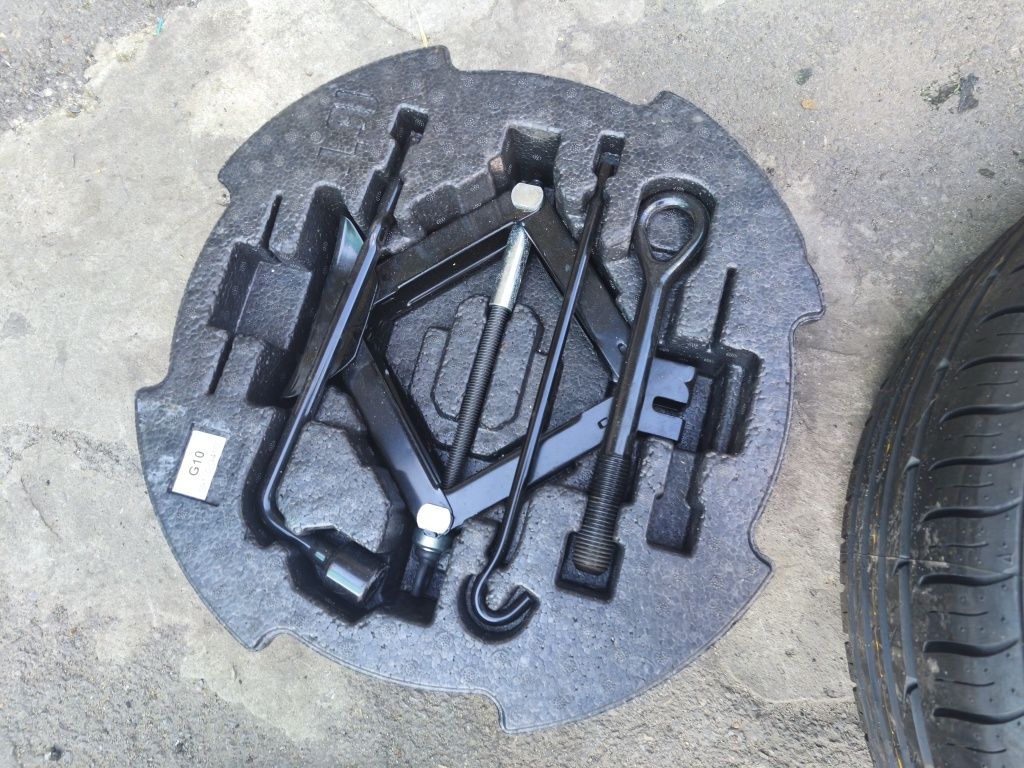 15" оригинална резервна гума с джанта за Hyundai/Kia/Mazda...