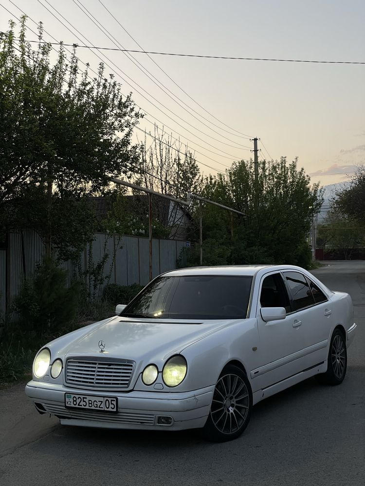 Продам диски на мерс р18