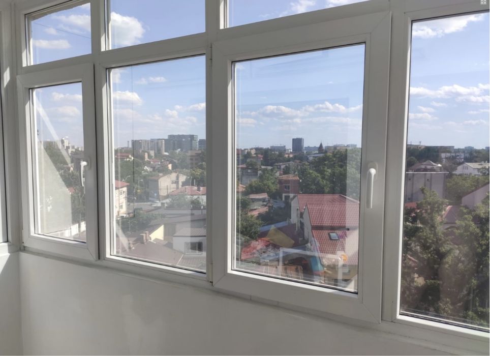 Montaj Folie oglinda si Folie  auto